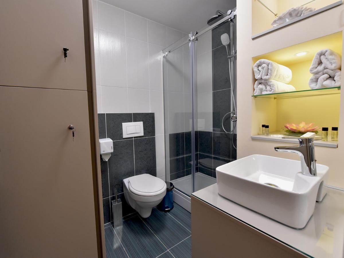 Sky Lux Apartman Gornji Milanovac Exterior photo